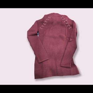 Beautiful Burgundy Color Sweater 🍁